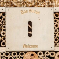 Insektenhotel Mit Flachdach Aufhängung Ganzjährig Bewohnbar Holz -Gartendekorations Geschäft 10038031 yy 0005 logo